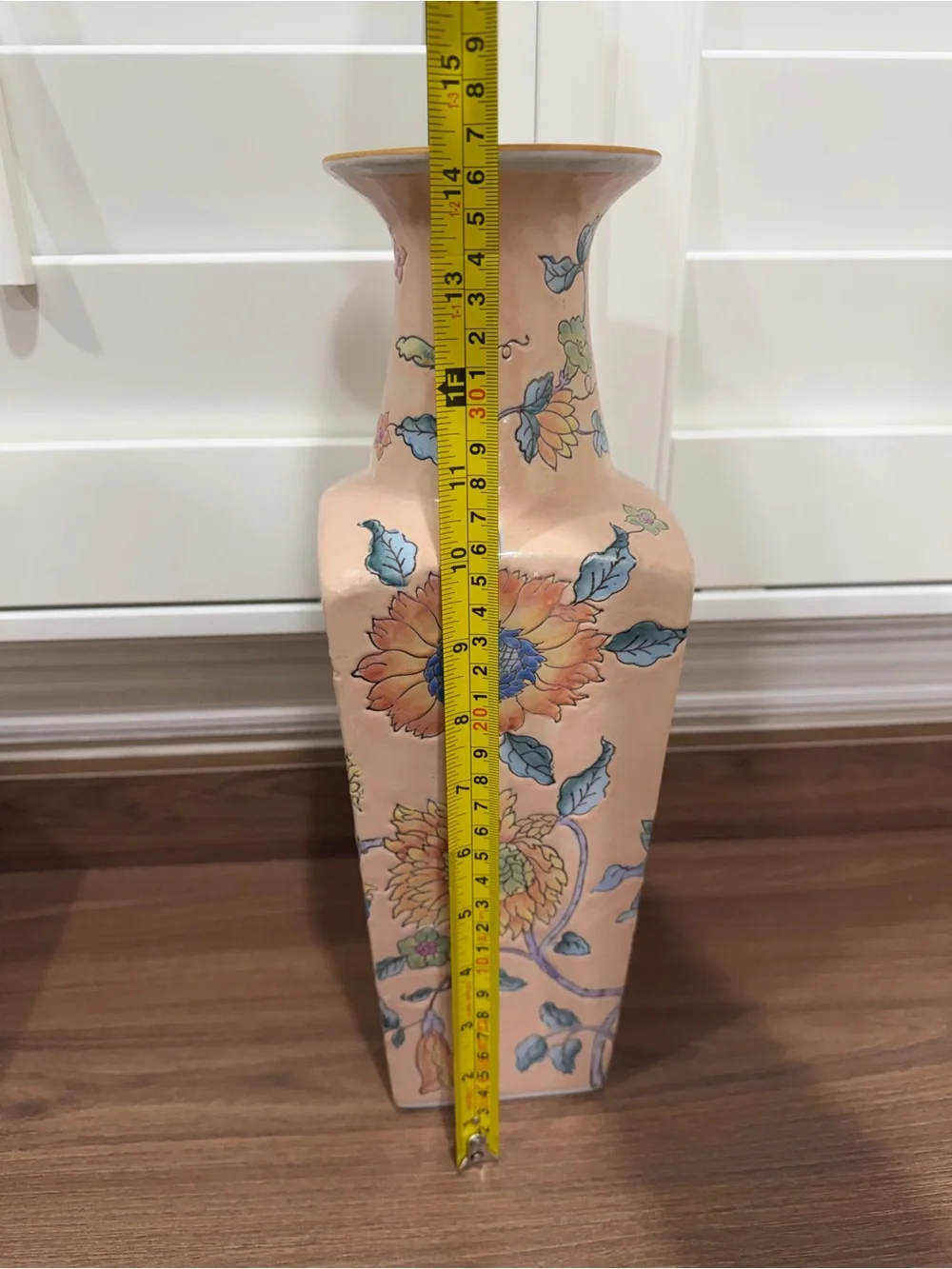 Chinoiserie Vase Decorated in Macau